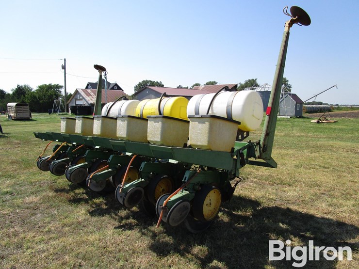 john-deere-7000-image-5