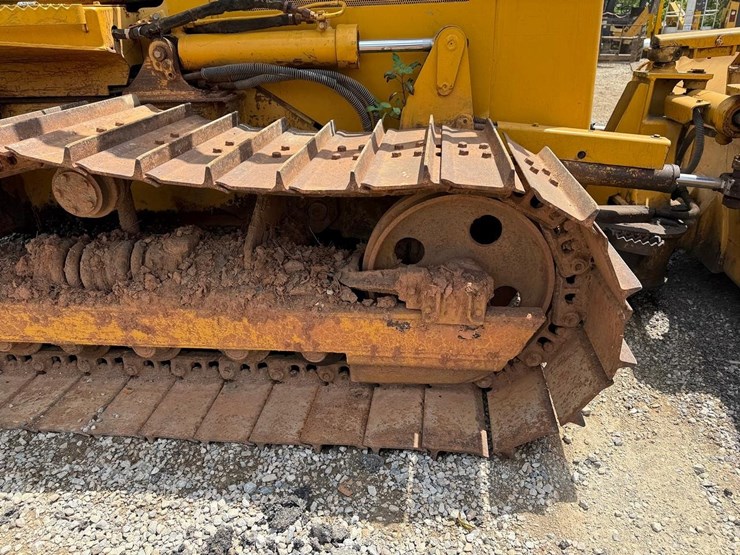caterpillar-d4g-lgp-image-14