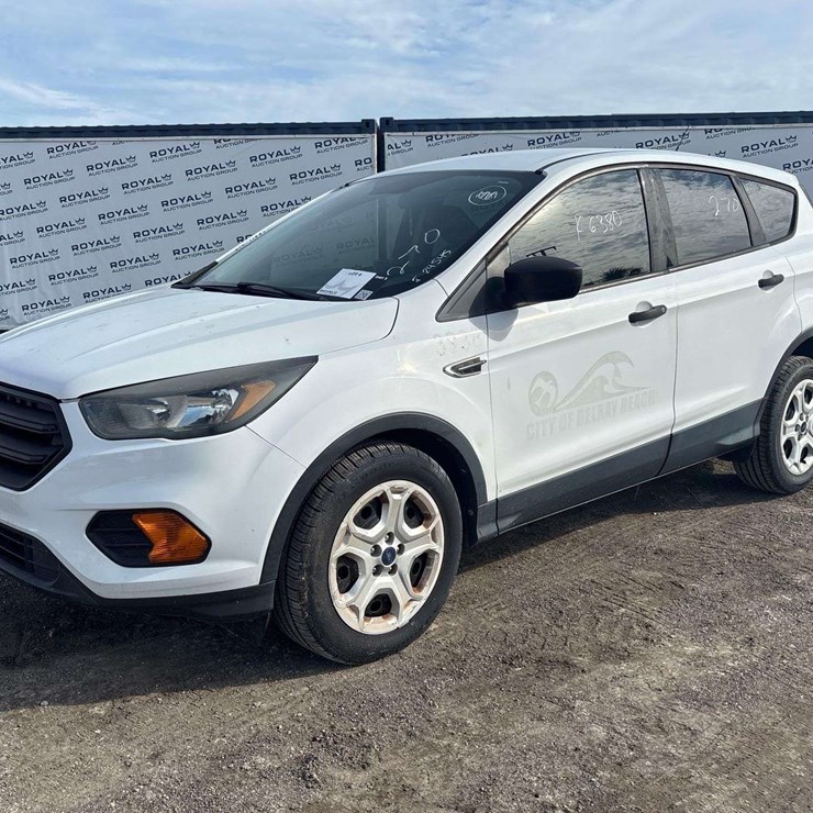 2010 FORD ESCAPE