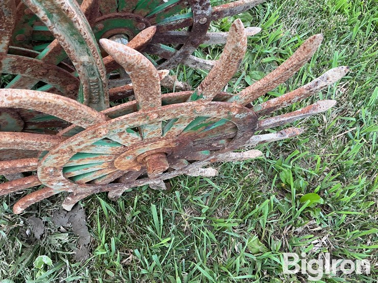john-deere-400-image-15