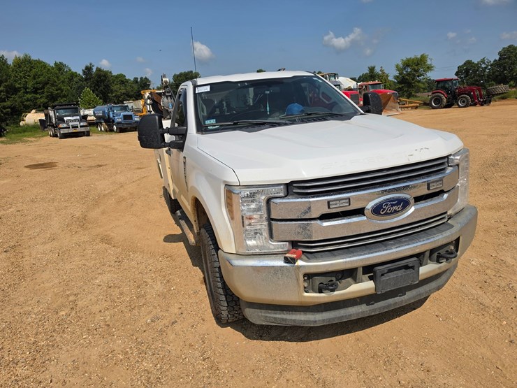 2018-ford-f250-image-25