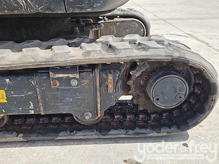 2021-kubota-u17-image-19