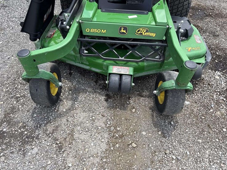 john-deere-m-image-7