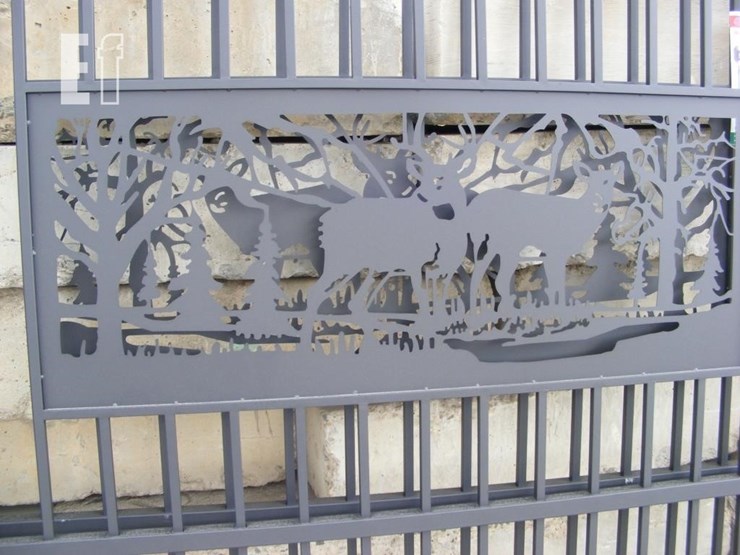 7'-x-20'-bi-parting-driveway-farm-gate-image-3