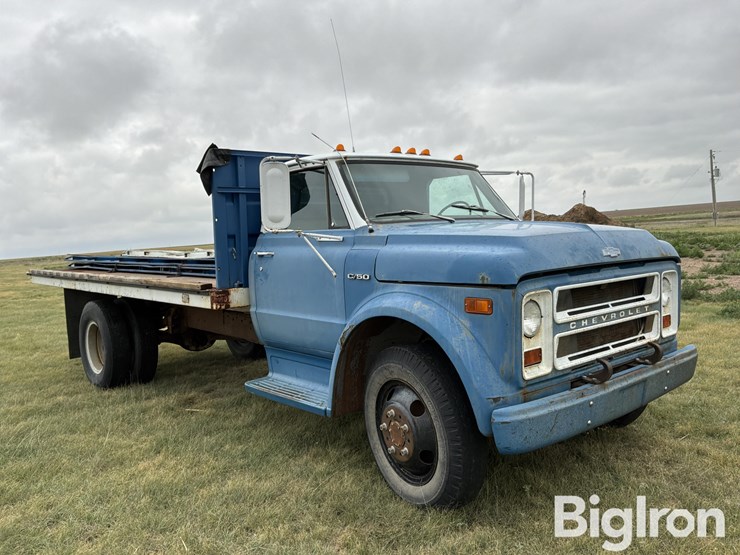 1972-chevrolet-c50-image-3