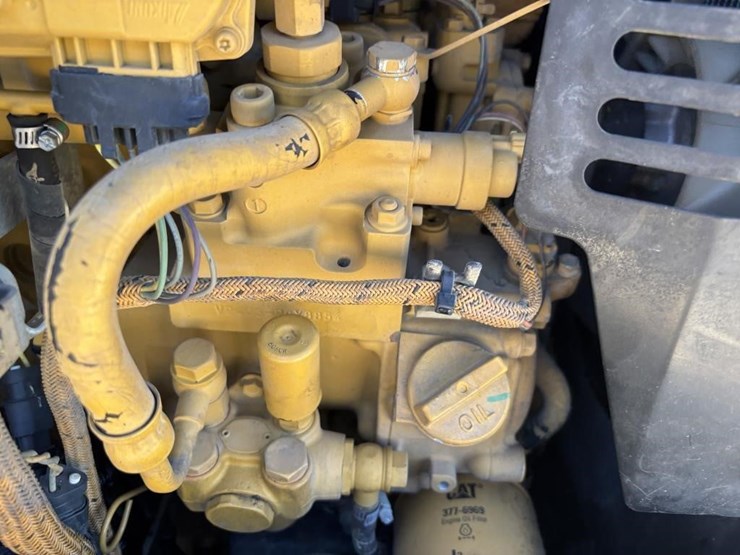 2017-caterpillar-304e2-cr-image-46