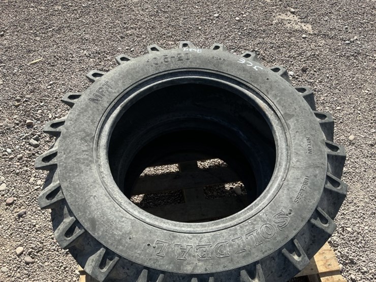(2)-equipment-tires-image-3