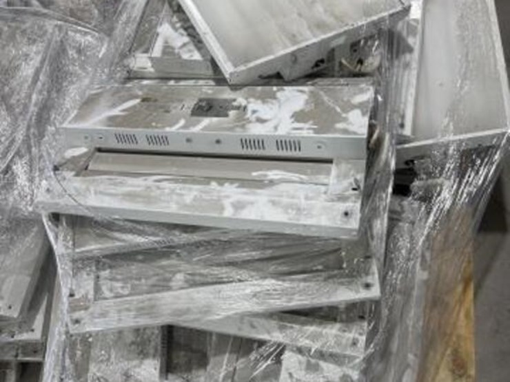 skid-of-multi-run-led-lights-image-5