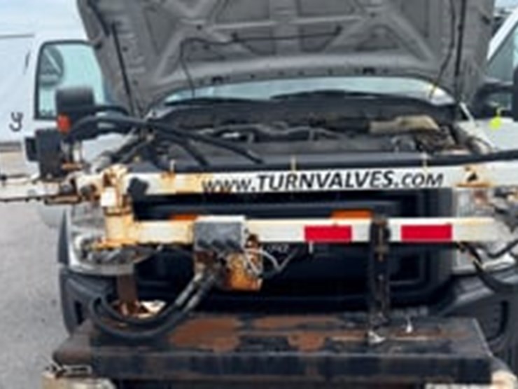 2015-ford-f550-image-9