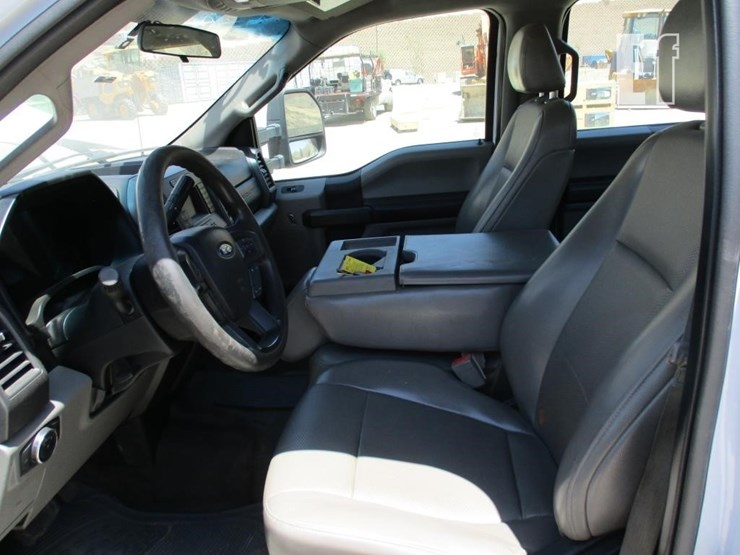 2018-ford-f350-image-6