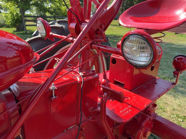 farmall-200-image-44