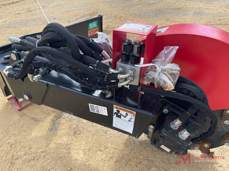 unused-raytree-29"-stump-grinder-skid-steer-attachment-image-9