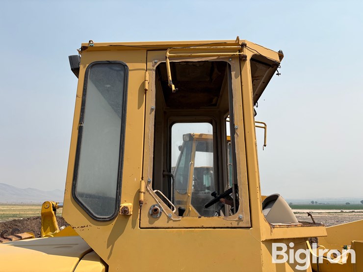 1997-deere-244h-image-10