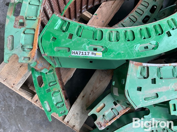 john-deere-x-9-small-wire-concaves-image-11