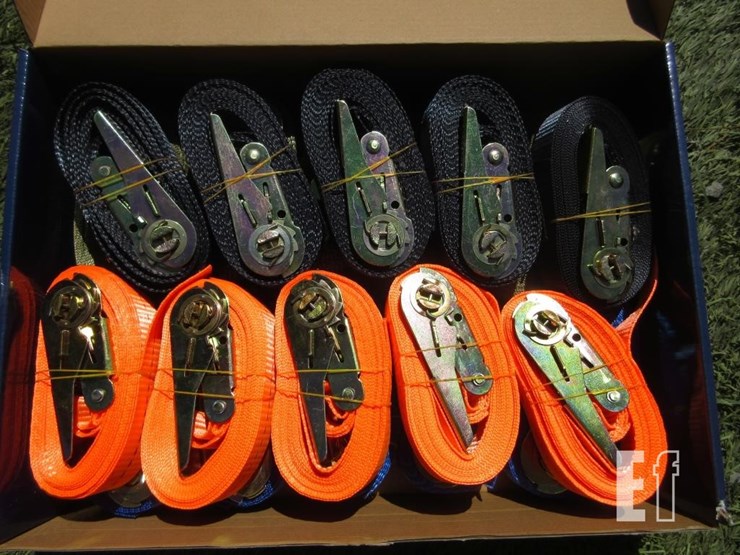 box-of-hookless-3.5m-ratchet-straps-image-2