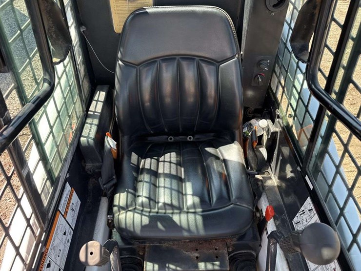 2018-bobcat-s70-image-11