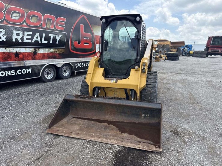 caterpillar-236d-image-7