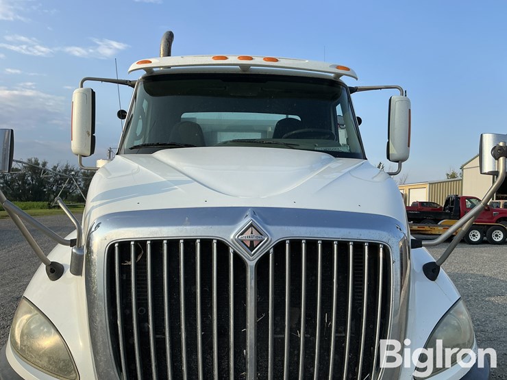 2009-international-prostar-image-10