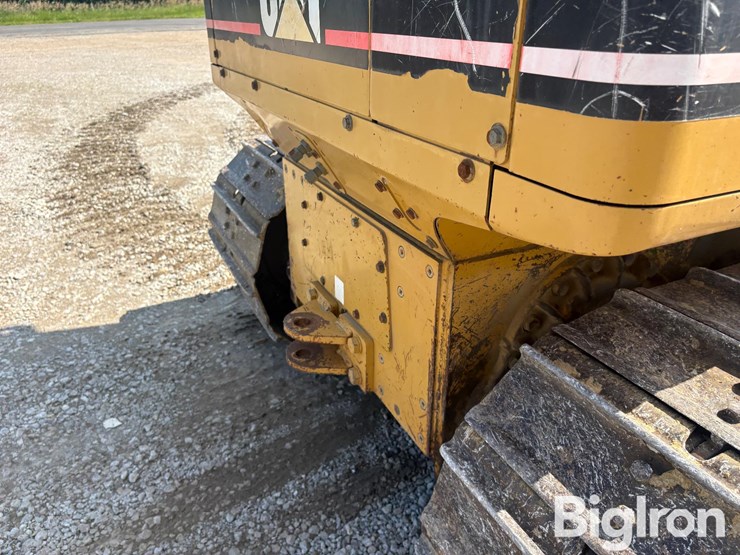 caterpillar-d5g-image-19