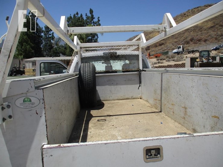 2016-ford-f350-image-15