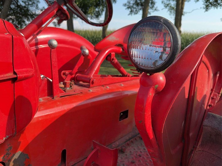 massey-ferguson-444-image-43