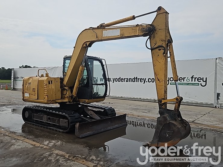 deere-80c-image-7