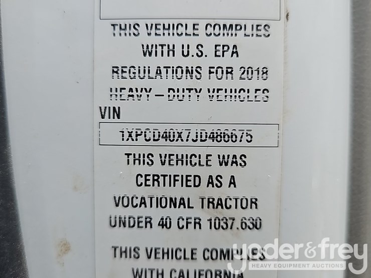 2018-peterbilt-567-image-44