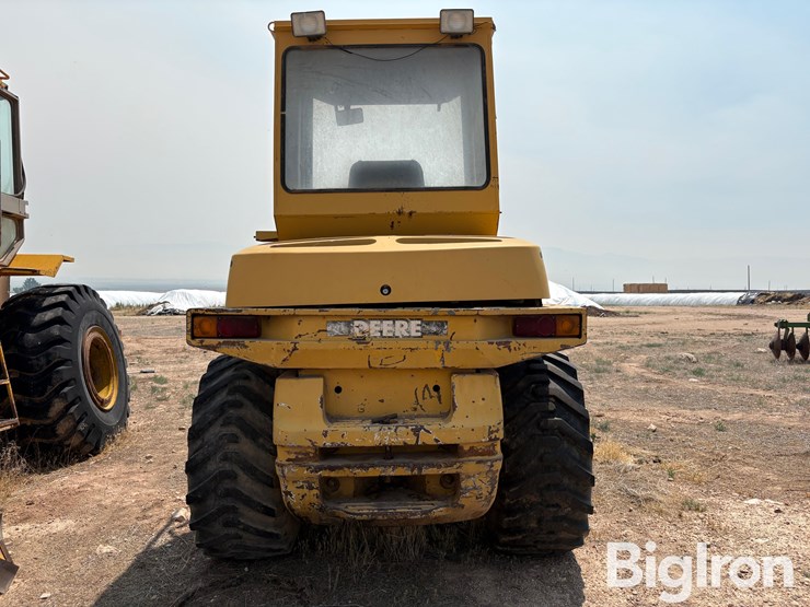 1997-deere-244h-image-6