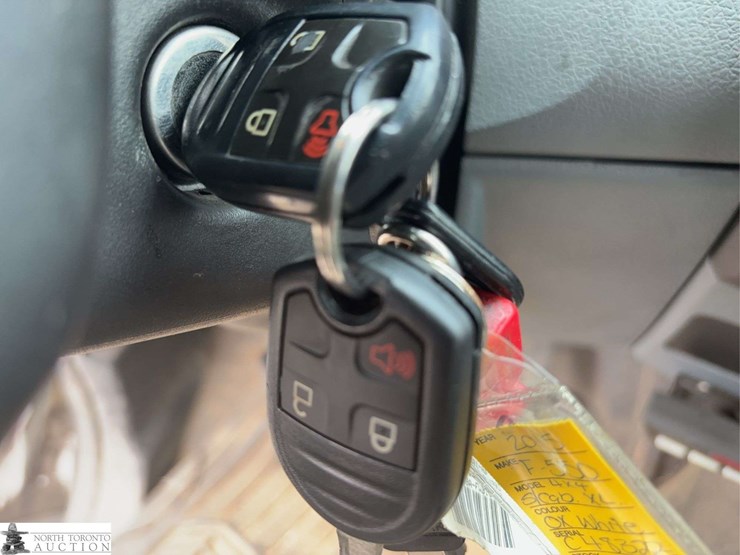 2015-ford-f550-image-14