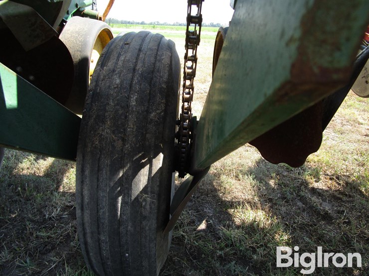 john-deere-7000-image-17