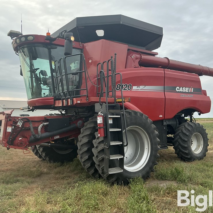 2011 CASE IH 8120