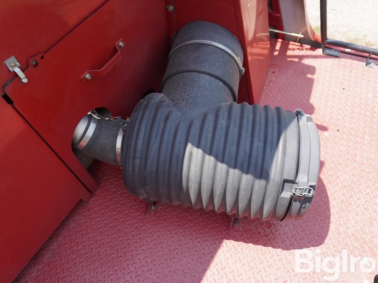 case-ih-6088-image-12