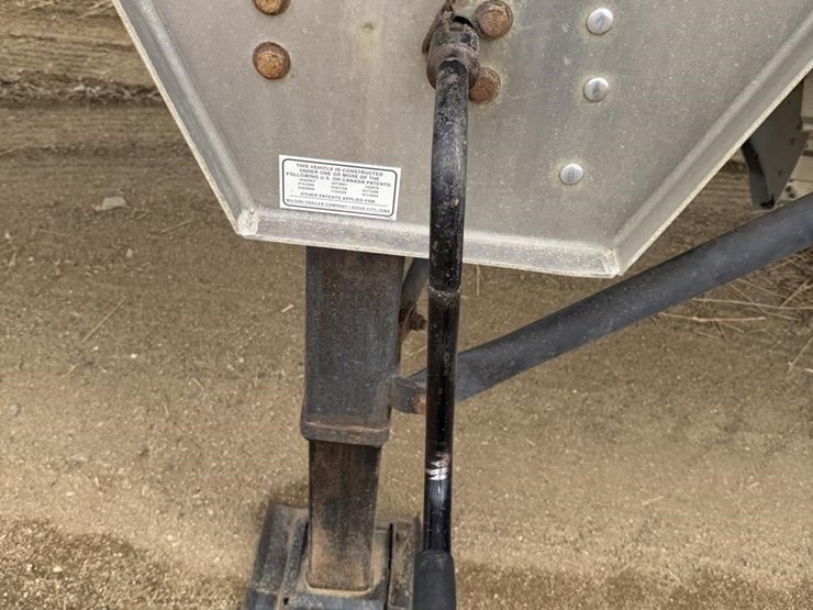 2011-wilson-grain-trailer-image-14