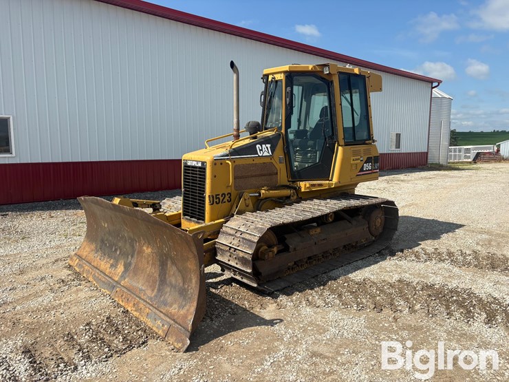 caterpillar-d5g-image-2