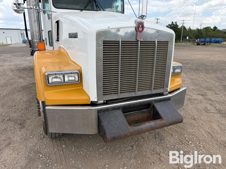 2002-kenworth-t800-image-19