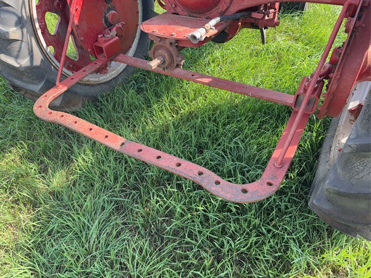 farmall-f-20-image-30