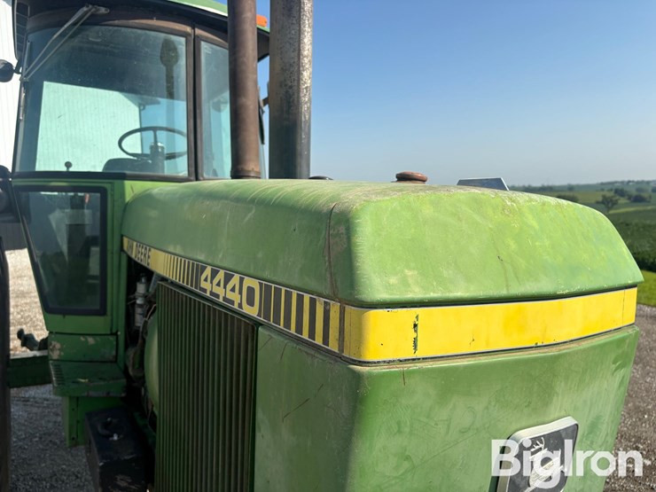 1978-john-deere-4440-image-19
