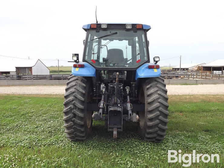 2001-new-holland-tm150-image-6