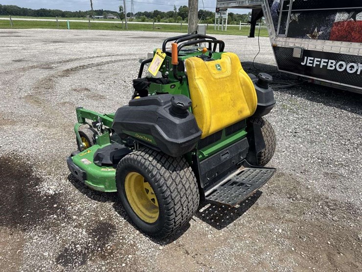 john-deere-m-image-3