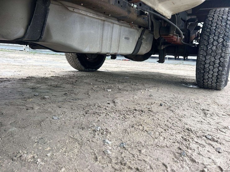 2015-ford-f350-image-28