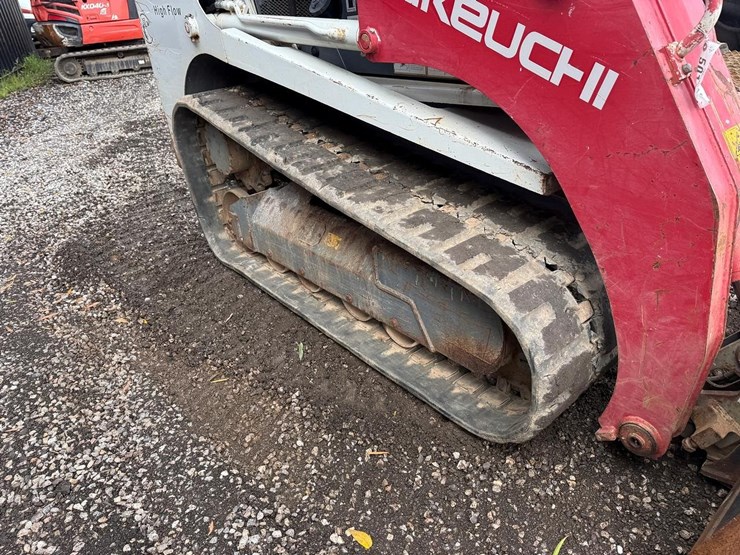 2016-takeuchi-tl10-image-12