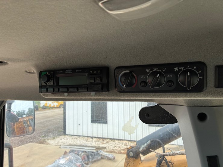 kubota-m5-111-image-11