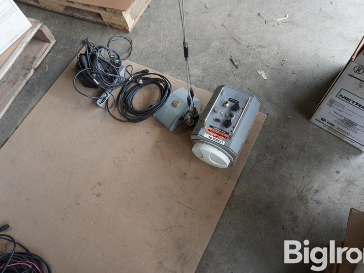 outback-baseline-x-rtk-base-station-image-1