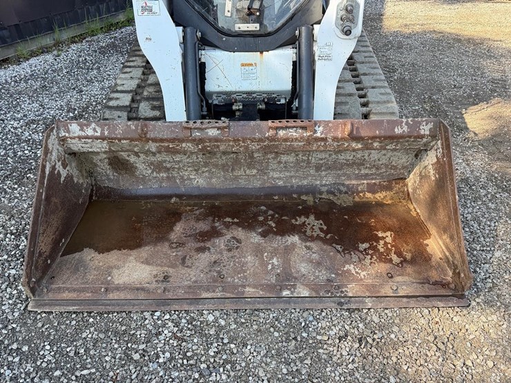2020-bobcat-t740-image-9