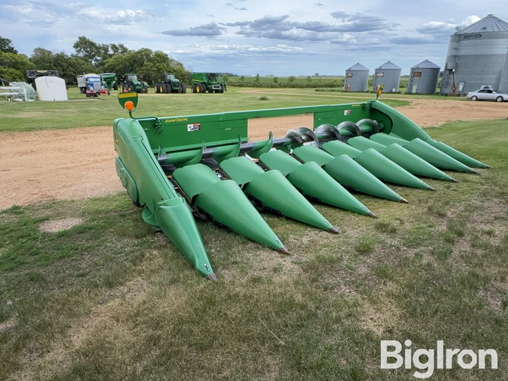 john-deere-608c-image-3