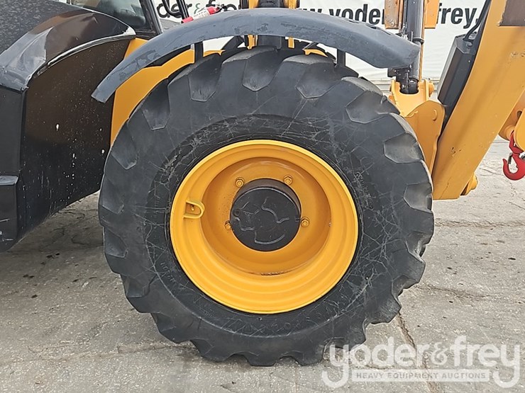 2017-jcb-510-56-image-11
