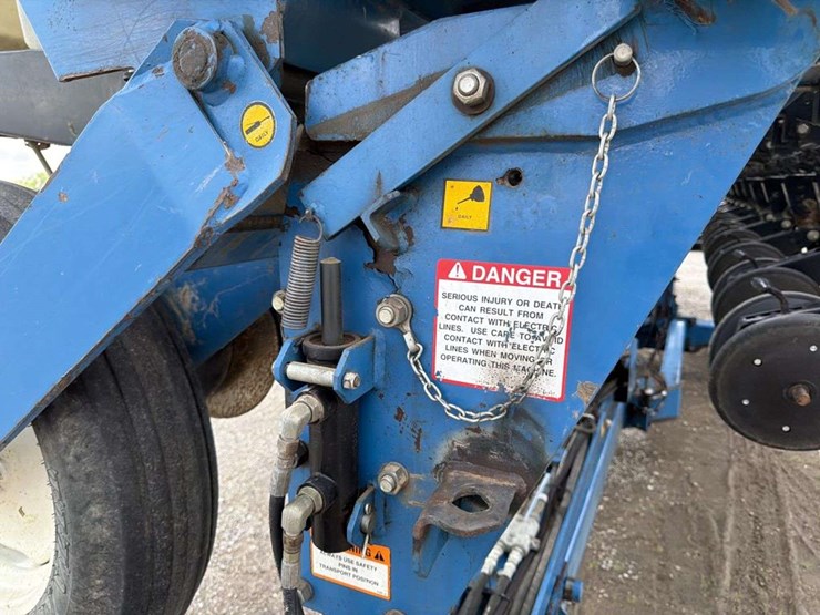 kinze-2600-image-13