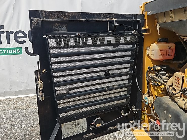 2022-caterpillar-279d3-image-20