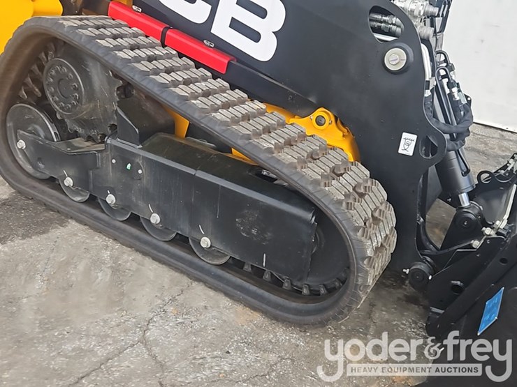 2026-jcb-215t-image-12