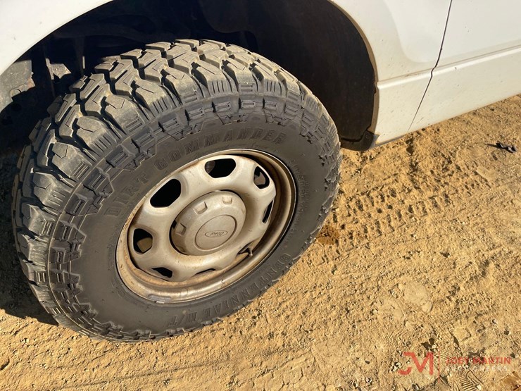 2010-ford-f150-xl-image-12